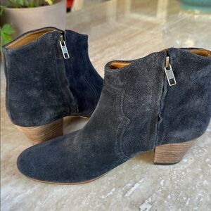 Isabel Marant Dicker booties